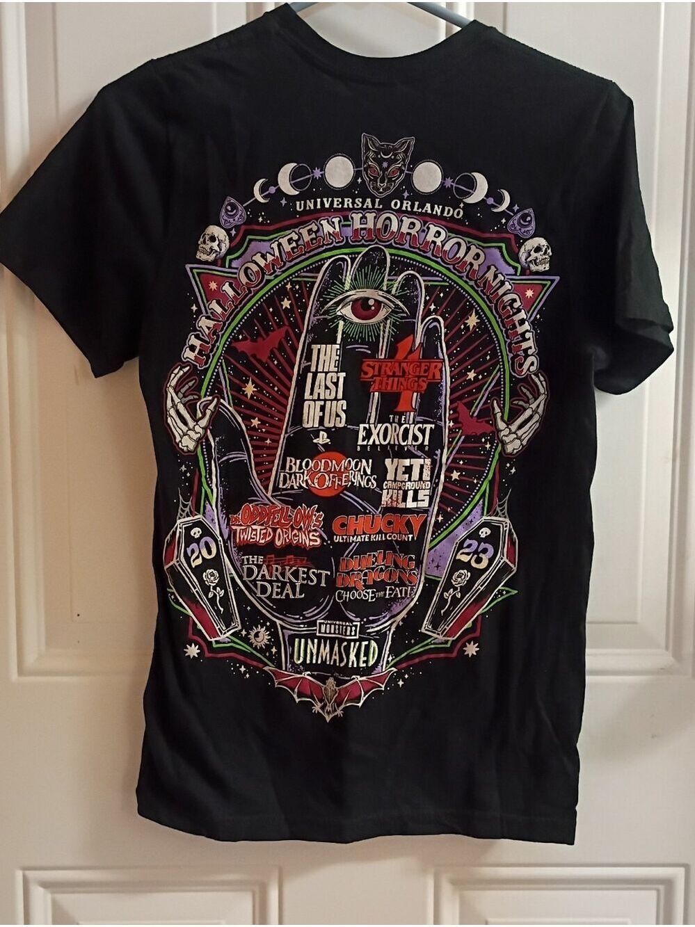 Disney Universal Studios Halloween Horror Night Tee - Picture 4 of 5